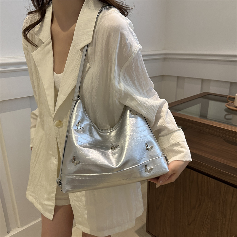 2025 New Designer Bag Free Delivery Designer Shoes By Fashionable And Personalized Casual Tote 2024 New Single Shoulder Crossbody Large Capacity Commu