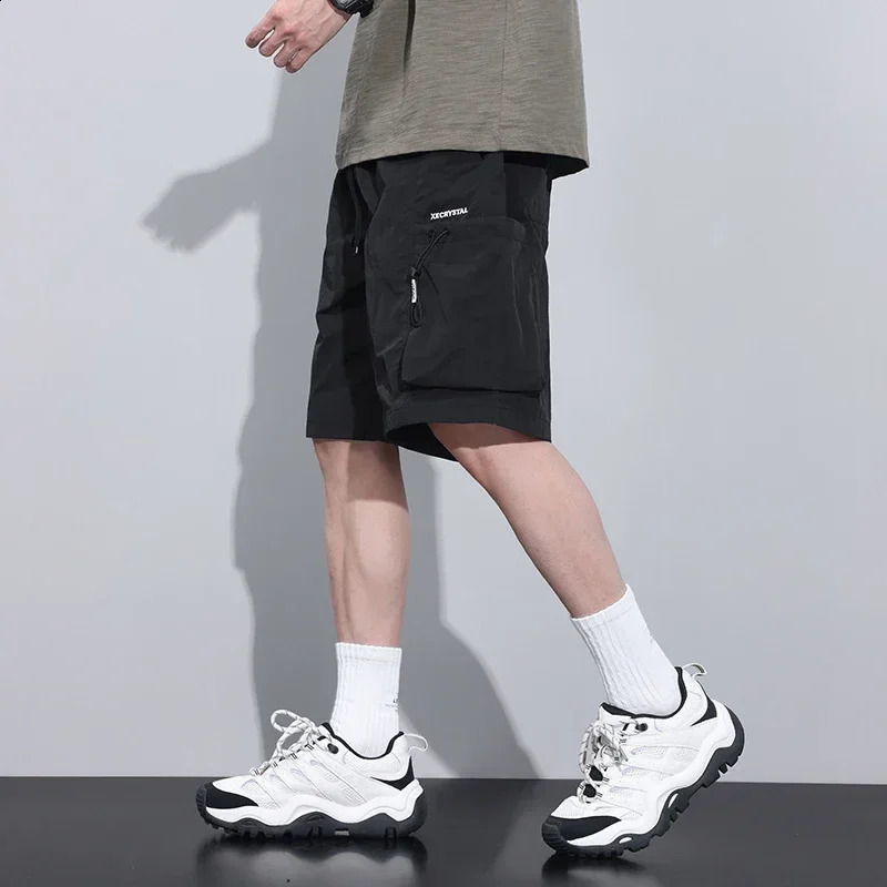 4color summer mens thin cargo shorts with pockets fashionable Korean streetwear hiphop highquality clothing 250420