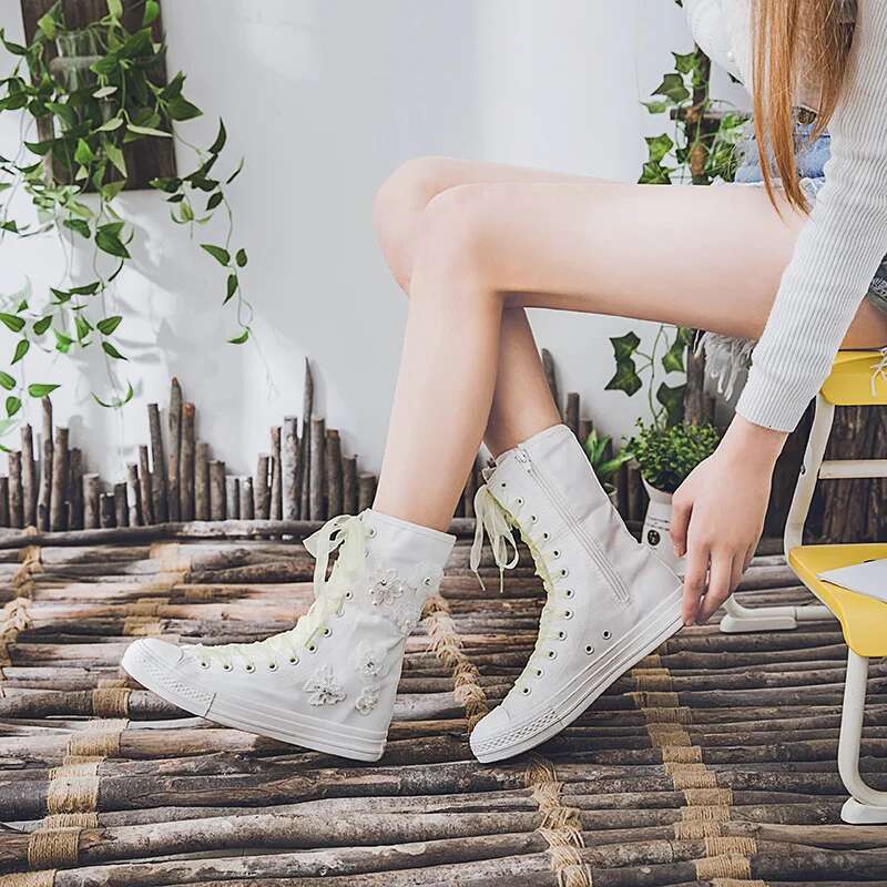 Spring new side zipper ribbon pearl butterfly flower medium canvas boots casual flat heightening large size women's shoes