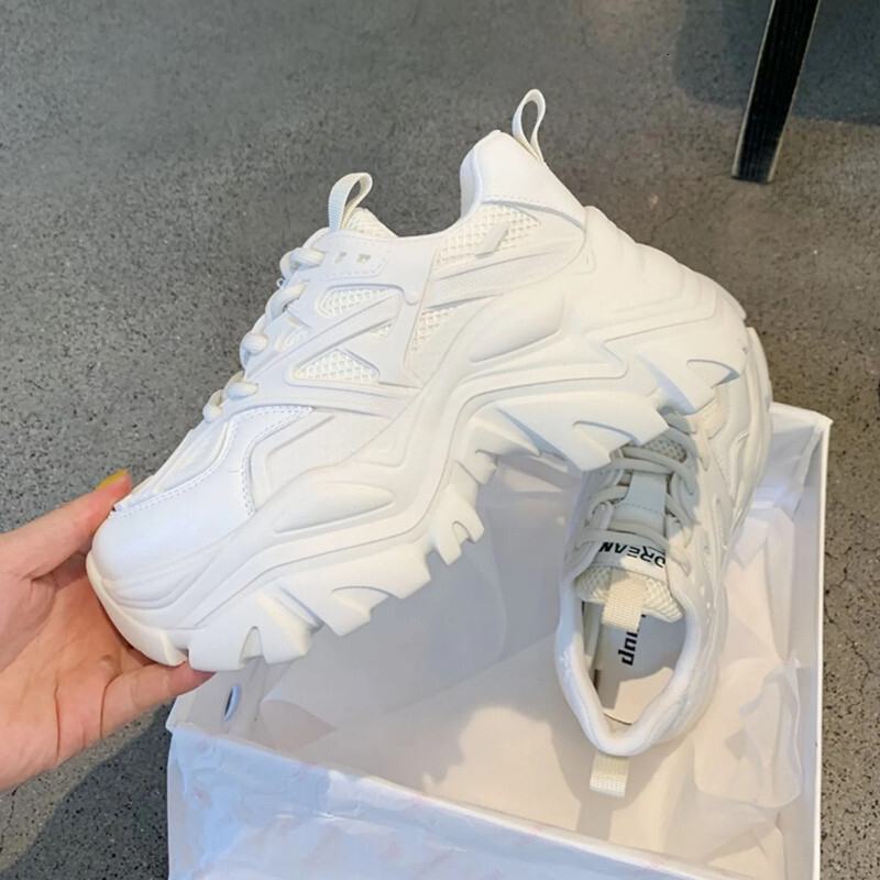 Breathable Dad Female Ins Trend New Versatile Casual Thick Soled Mesh Sports Shoes Height Increasing Running Shoes Ddmysaturn