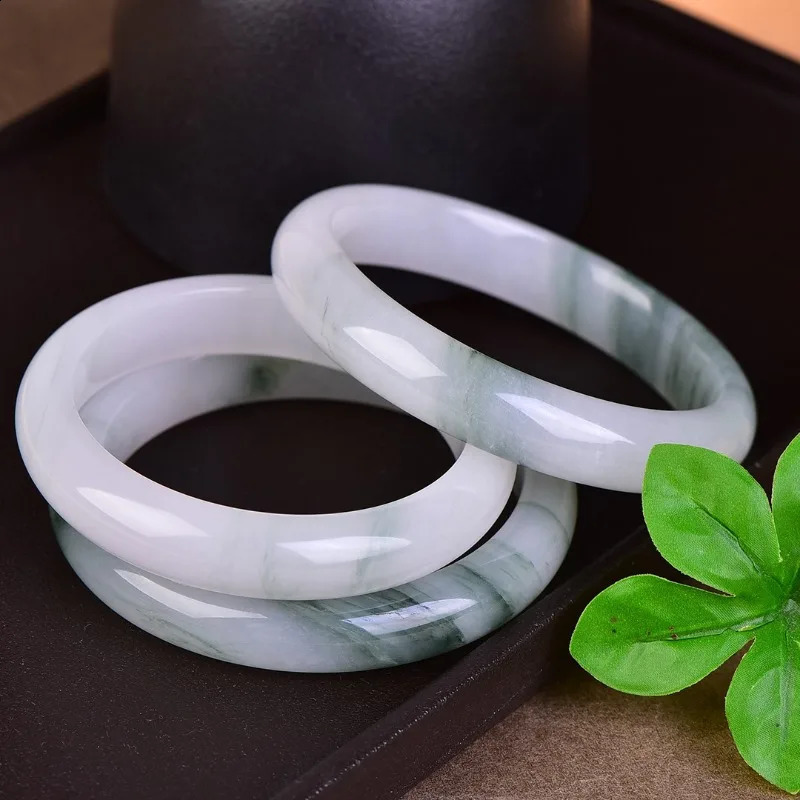Natural Tianshan Cui Bracelet Boutique Mens and Womens Bracelets 250424