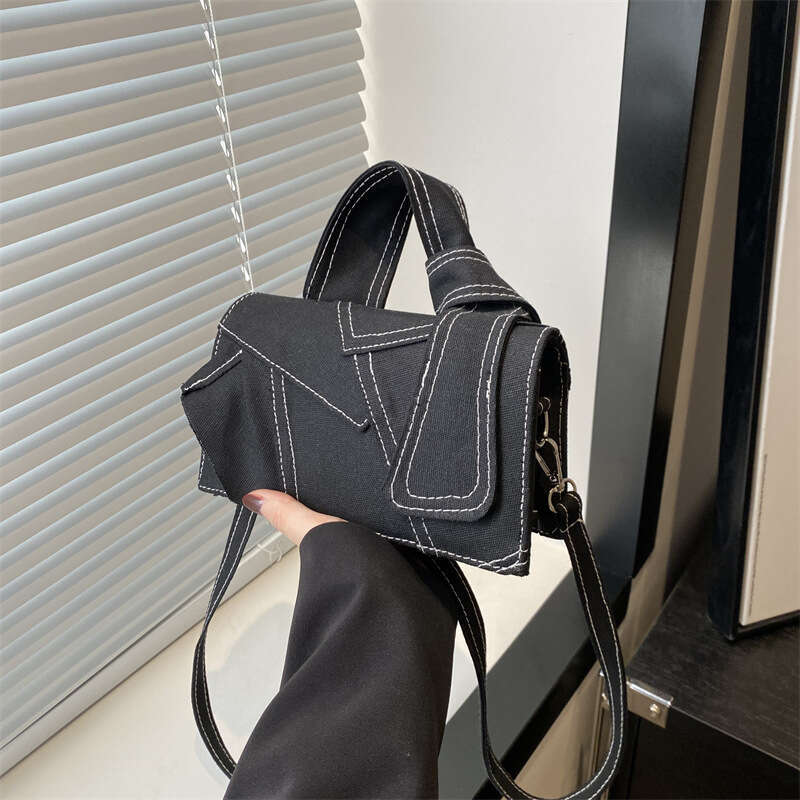 Fashion denim crossbody women's color blocking spliced casual shoulder bag, stylish and stylish, this year's new handbag