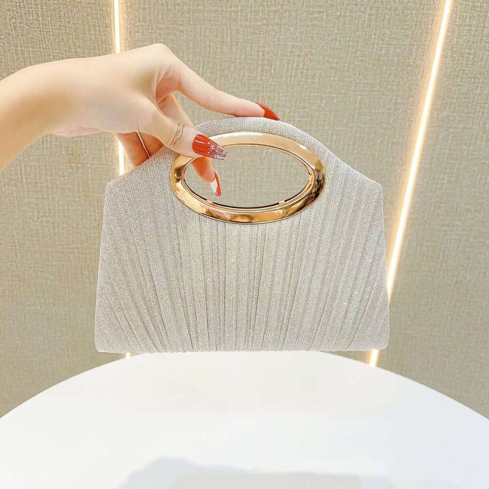 Design sense socialite pleated hand-held banquet romantic wedding evening formal dress one shoulder crossbody dinner bag, 2025 new casual versatile fa
