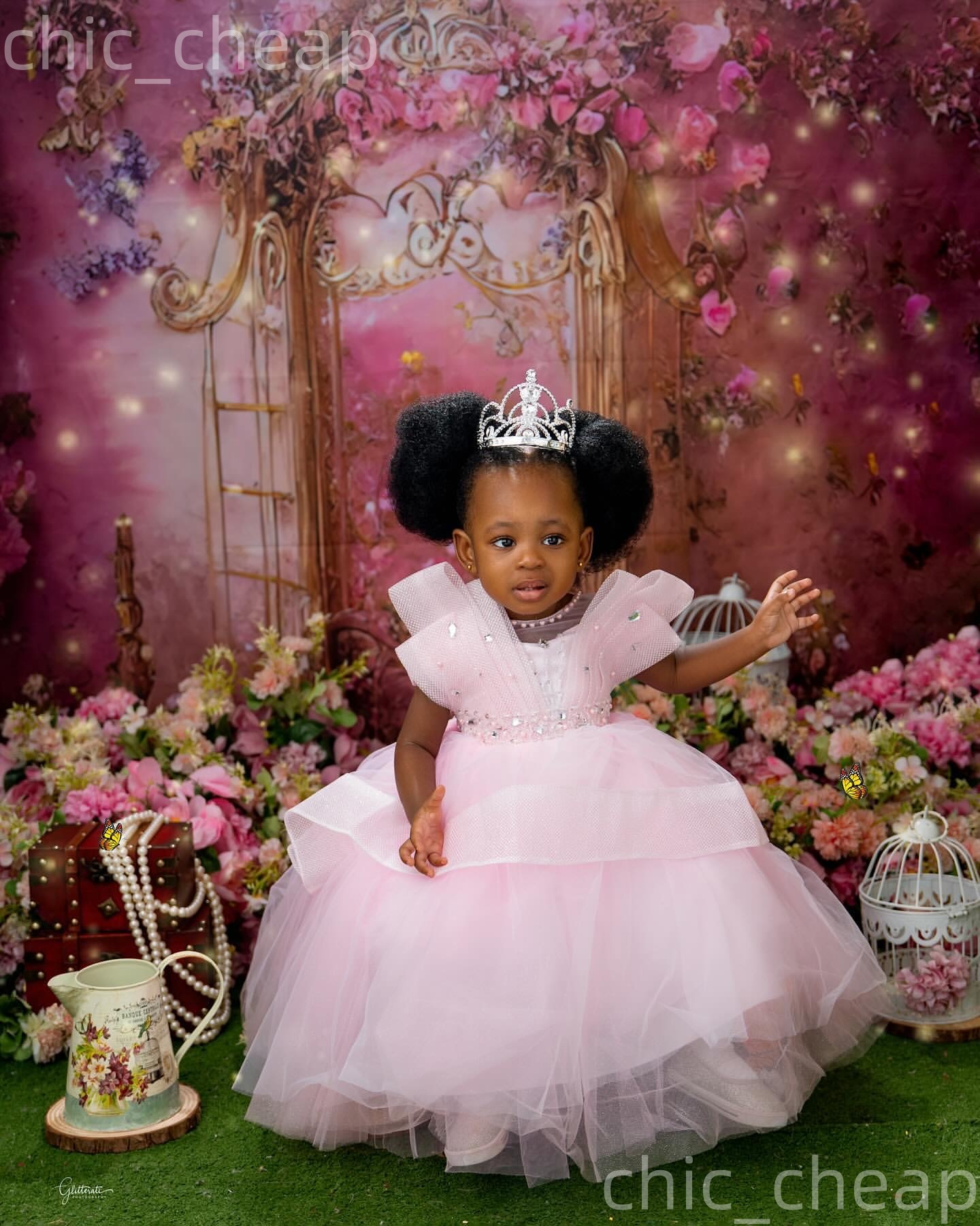 2026 Light Pink Ball Gown Flower Girl Dresses Pearls Crystals Tulle Sheer Neck Little Girl Christmas Peageant Birthday Christening Tutu Dress Gowns ZJ