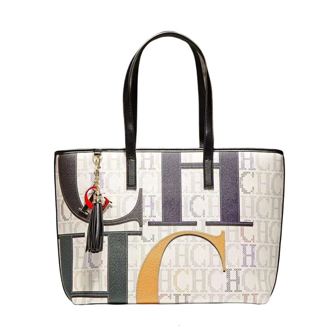 CH '24-'25 Euro-Chic Oversized Tote: Spacious Commuter-Ready Summer Shoulder Bag For Women