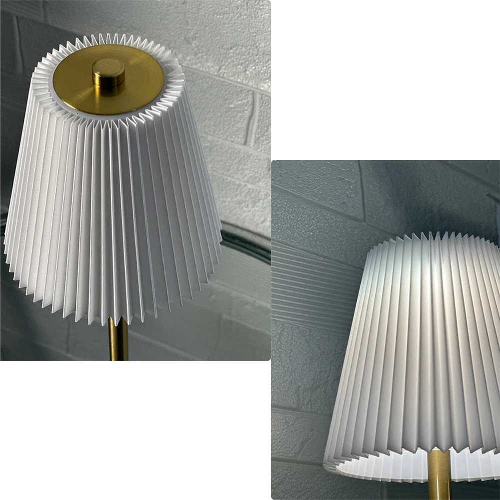 Cordless Table Lamp Dimmable Sleeping Light USB Rechargeable Portable Metal Desk Lamp with Pleated Lampshade for Bedroom StudyM251125