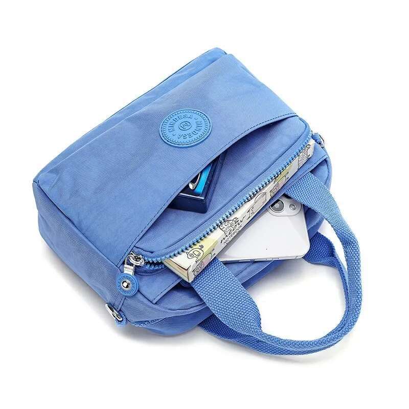 High Quality Portable Nylon Fashion Casual Shoulder Crossbody 2023 New Women's Bag Waterproof Handbag 8670