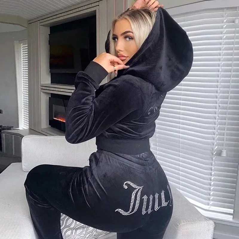 Personzed velvet hooded rhine long sved topelastic waist wide leg pants autumn winter womens fashionable sports suit W251125