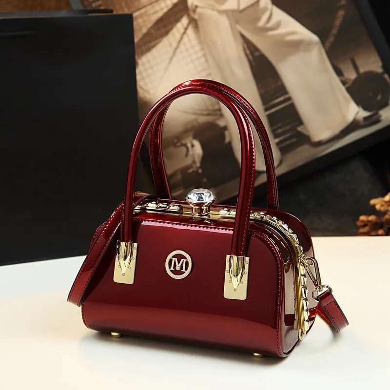 Spring new patent leather metal rhinestone button handbag banquet dress large-capacity one-shoulder cross-body women's bag