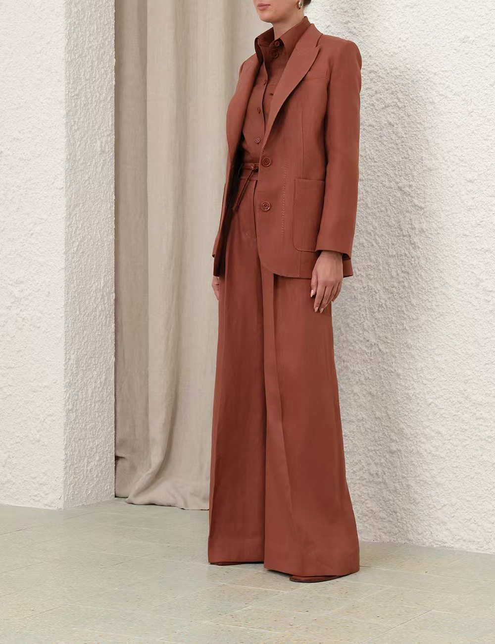 womens casual suits business Vogue Paris 2025 Fashion Week Show Customized Fashion Tailored clothing.M32
