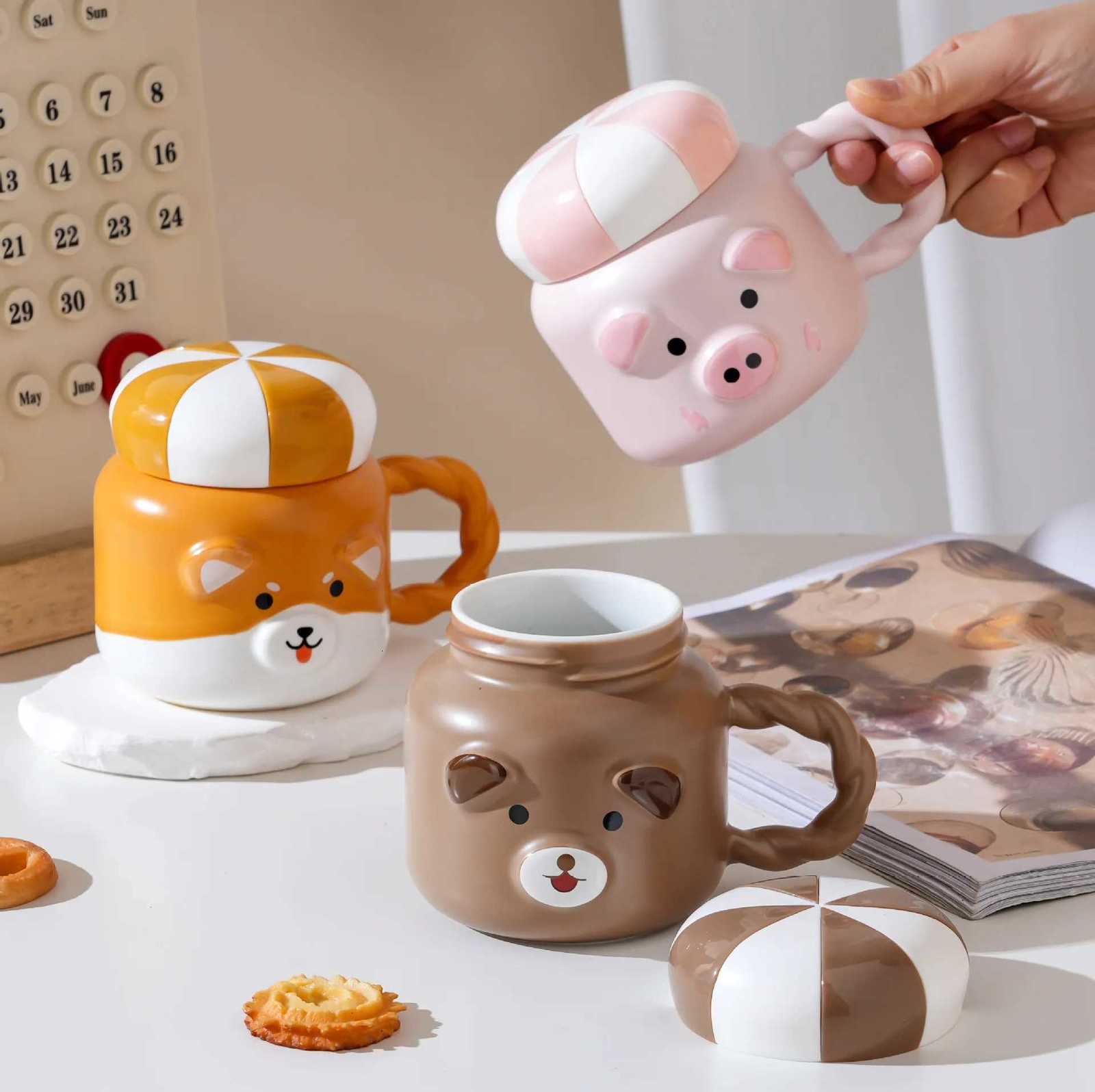Capped mug Imitation thermos shaped casual cup Little Bear Ceramic Big Belly Cup Company Drinking mug Home breakfast milk cups Y251125