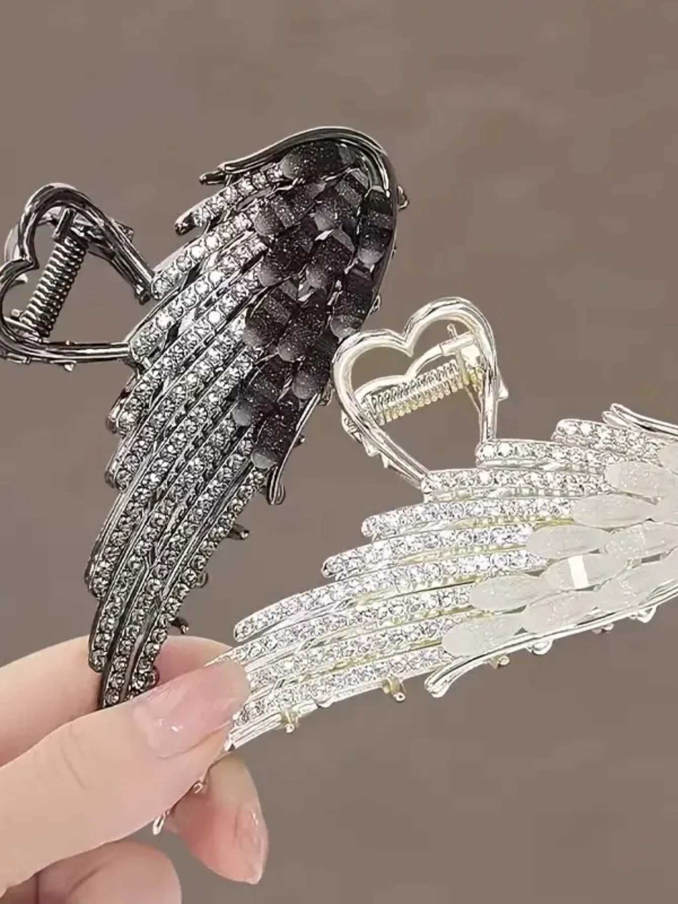 1/2 piece Rhinestone metal winged female hair clipT250425