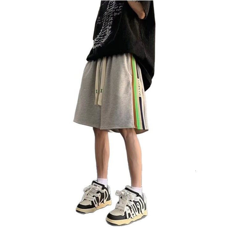 Shorts men's summer thin American sports beach pants, high street trendy brand loose casual breathable five quarter pants