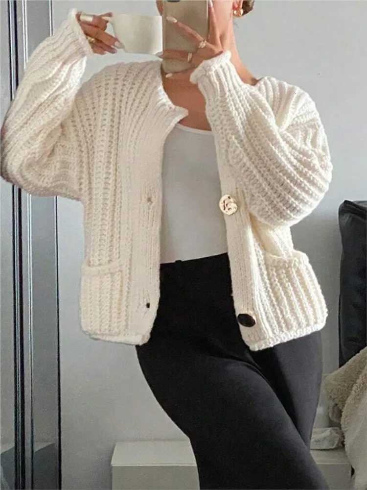 Womens Sweater Solid Color Casual Daily Cardigan Button Pocket Cardigan Sweater Women Comfortable All-match Loose Simple StyleT251125