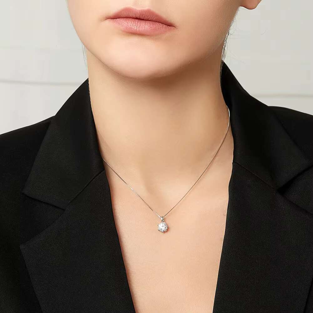 CZCITY Moissanite 1ct Diamond Pendant Necklace 925 Sterling Silver Necklace Heart ClawMoissanite Jewelry