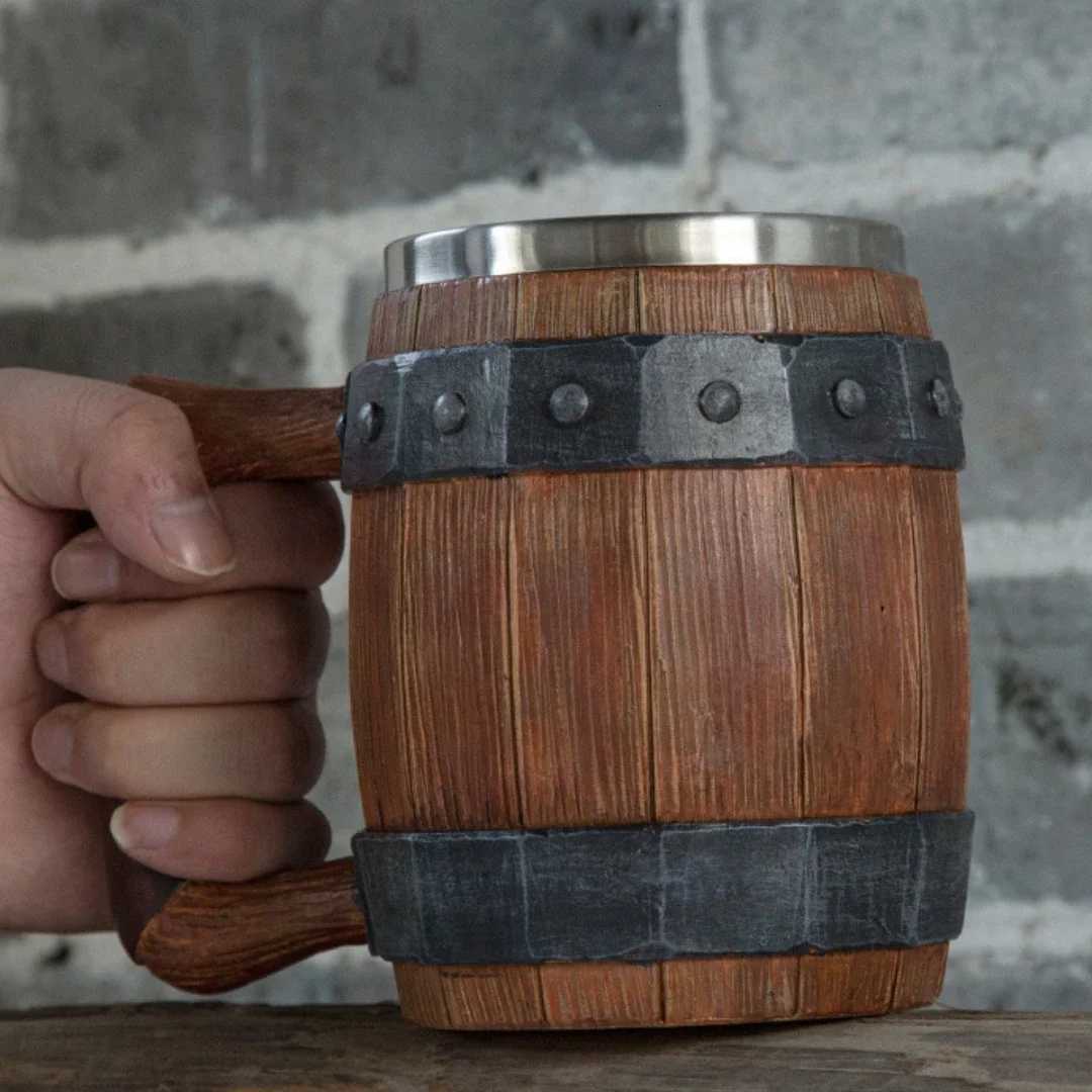 Viking Retro Beer Mug Resin 304 Stainless Steel Imitation Wood Coffee Cup Double Wall Mug Beer Jug Water Cup Barware Mens Gift Y251125