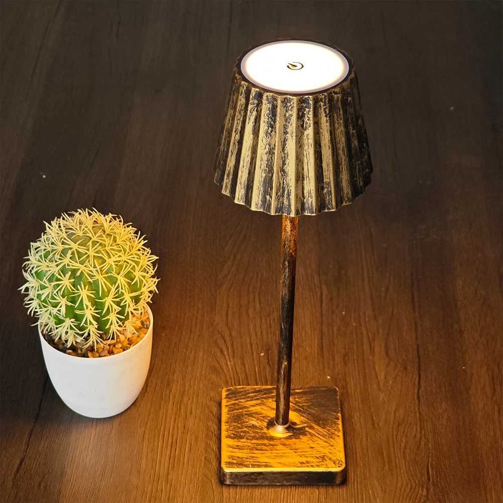 Cordless LED Desk Lamp Touch Control Wireless Table Lamps USB Rechargeable 3 Color Stepless Dimming Atmosphere LightsM251125
