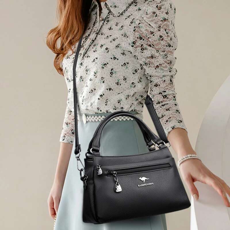 100% Top Layer Cowhide Handbag Solid Color Designer Brand Women's Crossbody Exquisite Hardware Shoulder Bags