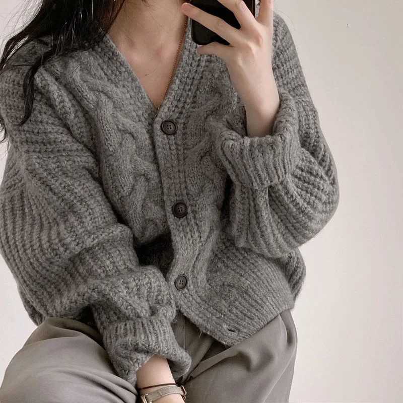 Women Cardigan Sweaters Autumn Winter Fashion Female Long Sleeve V-neck Loose Knitted Shirt Jackets Casual Sweater CoatsT251125