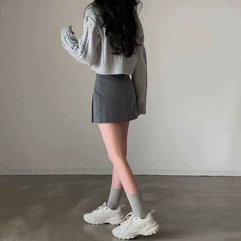 All-Match Baic Long Sleeve Top New In Womens Sweater Casual Solid Cardigan For Women Winter Vintage Korean Knitwear Short CoatT251125