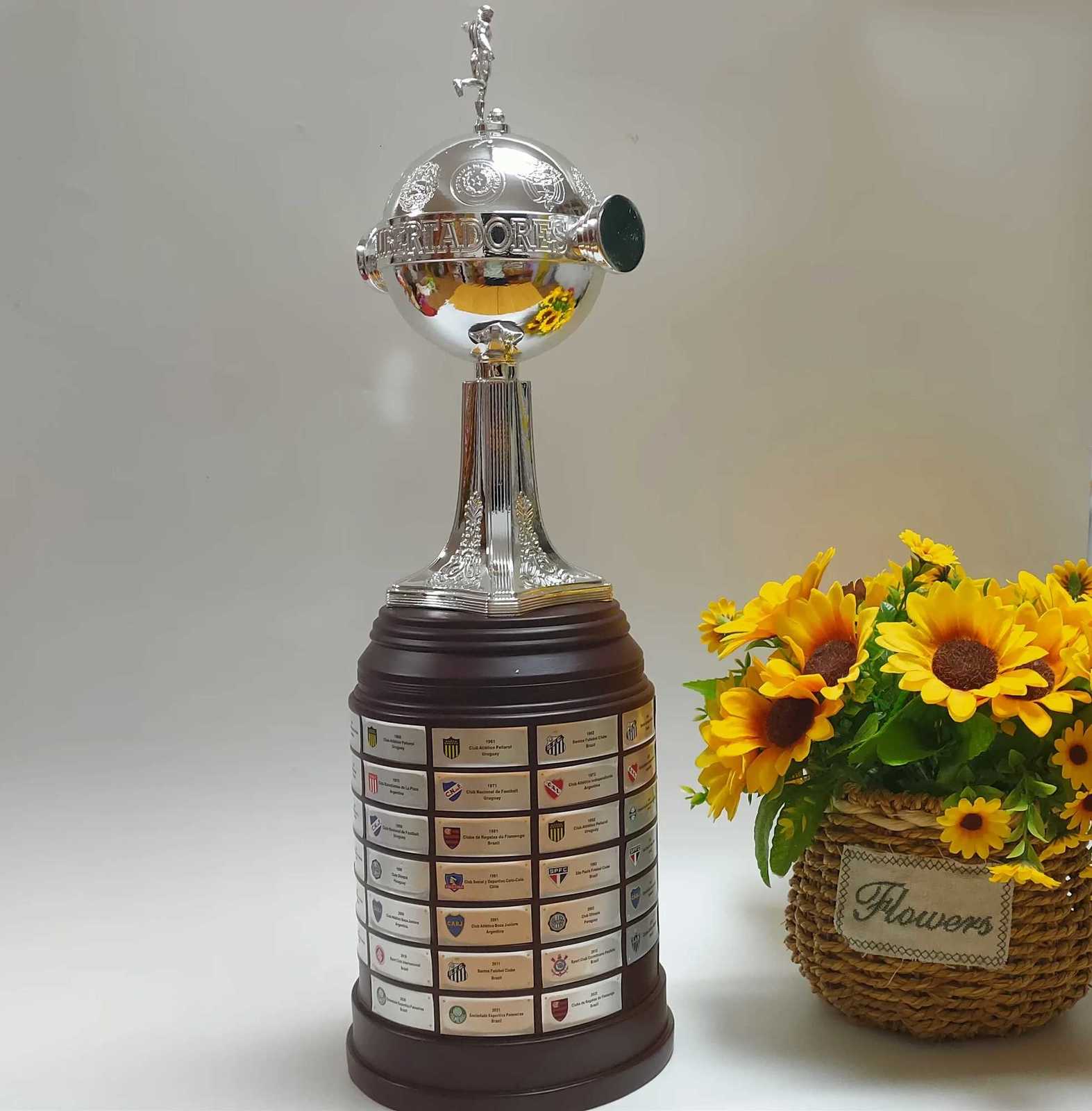 2024 The Copa Libertadores Trophy Cup la Copa Teophy Cup Football Trophy 60 CM Height Soccer SouvenirsW251125