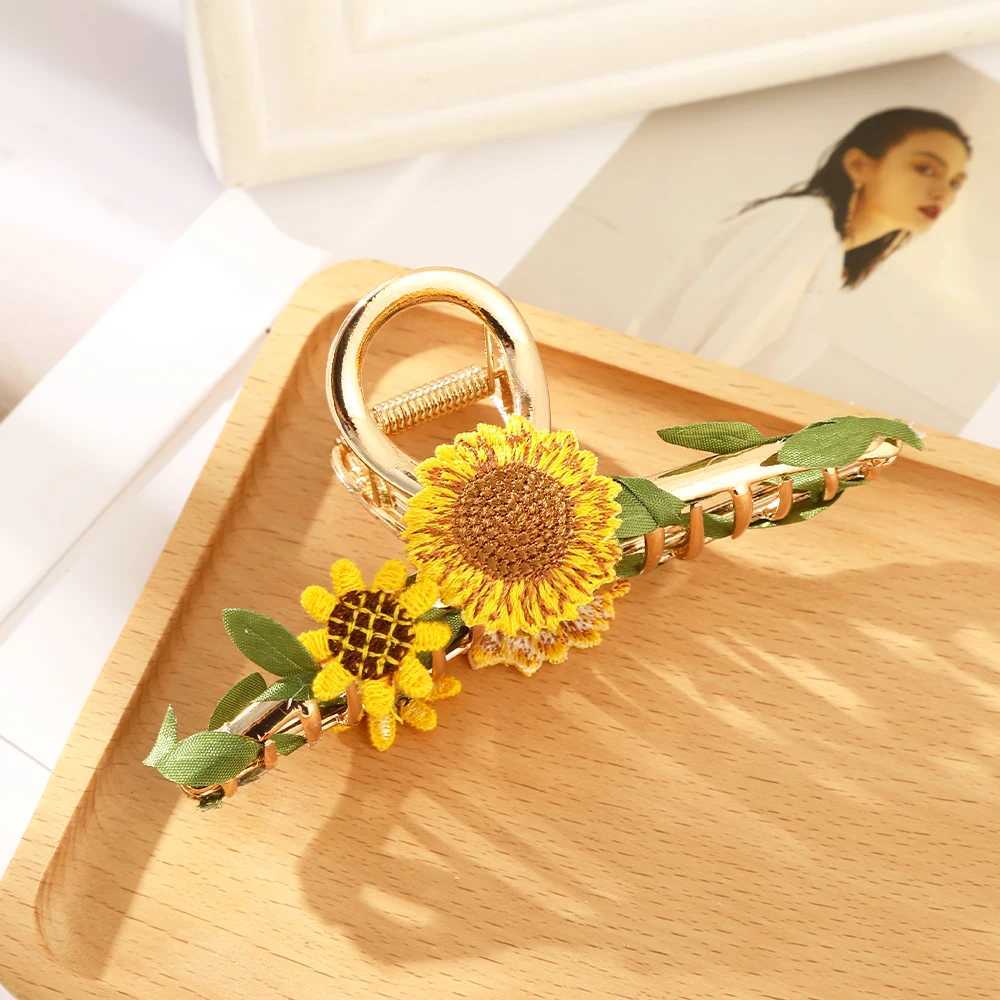 Sunflower Hair Claw New Vine Hair Clip Womens Ponytail Hair Accessories Summer Fashion Hair CrabT250425