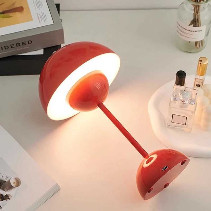 Mushroom Flower Bud Rechargeable LED Table Lamps Desk Night For Bedroom Dining Touch Night Light Simple Modern Decoration C251125
