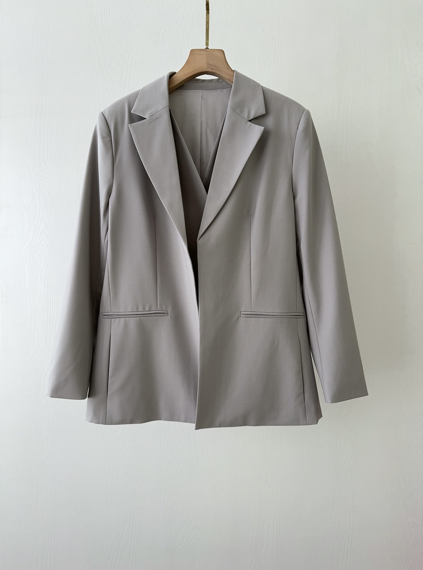 womens blazer womens casual suits business Vogue Paris 2025 Fashion Week Show Customized Fashion Tailored clothing M55