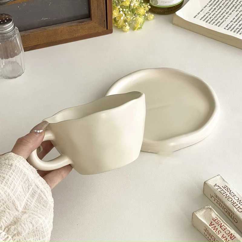 300ml Solid Colour Ceramic Coffee Cup And Saucer Household Simple Breakfast Milk Cup Pastry Plate Afternoon Tea Drinking Supply Y251125
