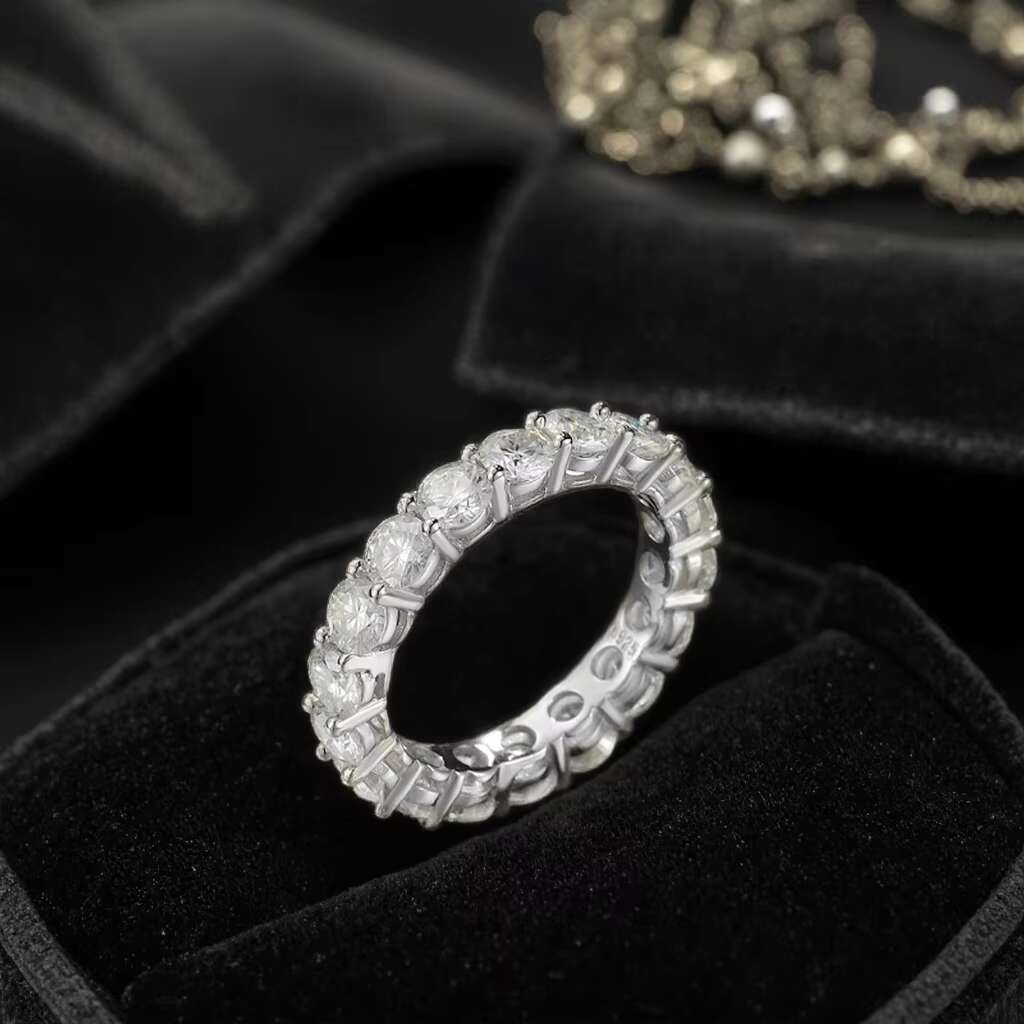 Wholesale 30 Points Yellow Pink Red Blue Moissanite Ring 14K 18K Gold Wedding Moissanite Eternity Band Ring