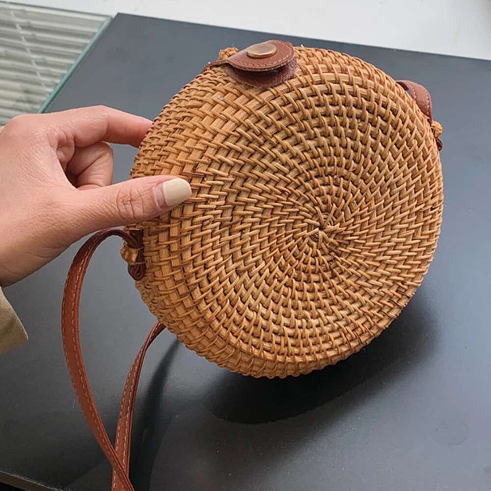 Women Handwoven Storage Vintage Rattan Woven Sling Bohemia Fashion Beach Retro Square/Round/Bucket Durable Straw Bag