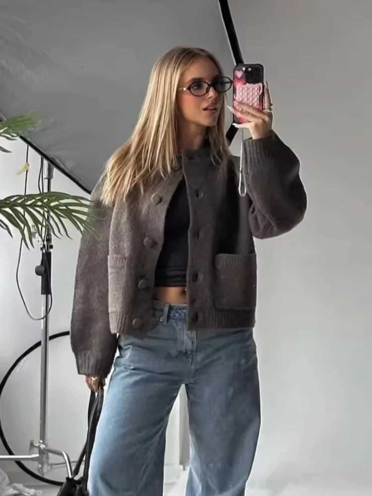 Pink Long Sleeve Knitted Short Women Cardigan Autumn Causal O-neck Single Breasted Women Sweater Winter Solid Female KnitwearT251125