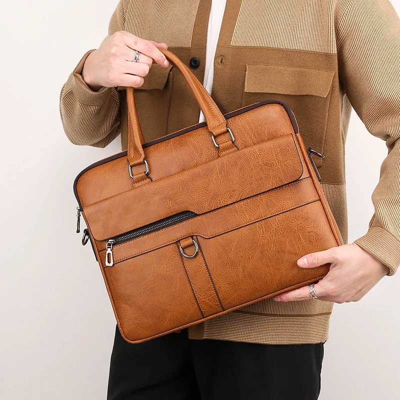 Luxury Business Briefcase Male High-quality Crazy Horse Leather Crossbody Shoulder Bag Men Laptop Bag Man Handbag BriefcasesT251125