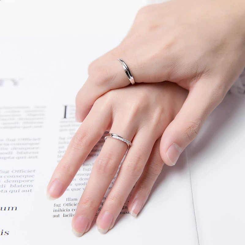 Modian Romantic Engagement Couple Ring 925 Pure Silver Shiny Transparent CZ Gloss Line A Pair Ring Jewelry 250422