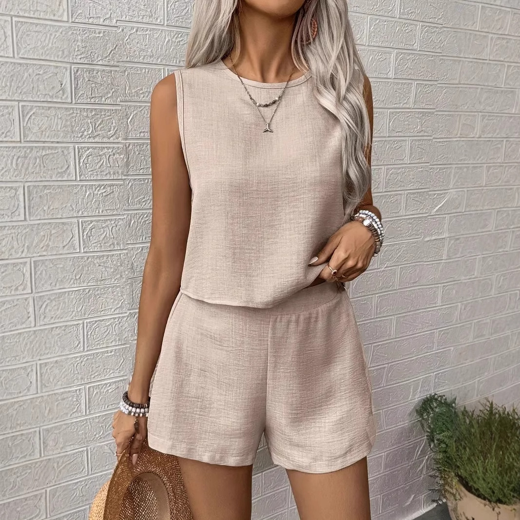 2025 New Summer Sleeveless Solid Color Back Hollow Lace Shorts Set for Women