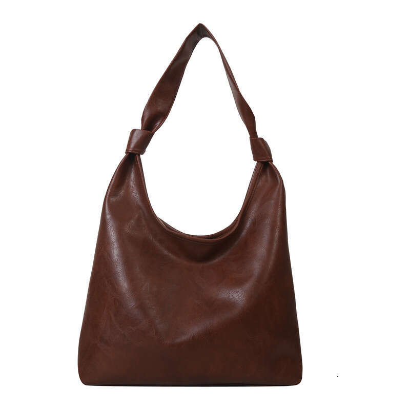 European and American fashion high-quality retro women's winter item niche design PU single shoulder underarm bag 2025 temperament versatile new 