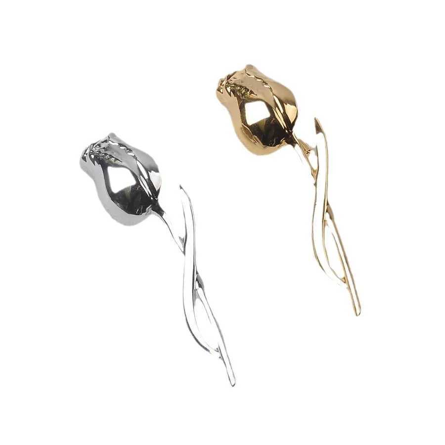 Hot selling three-dimensional rose stainless steel brooch high-end and elegant brooch of clothing accessories J251125