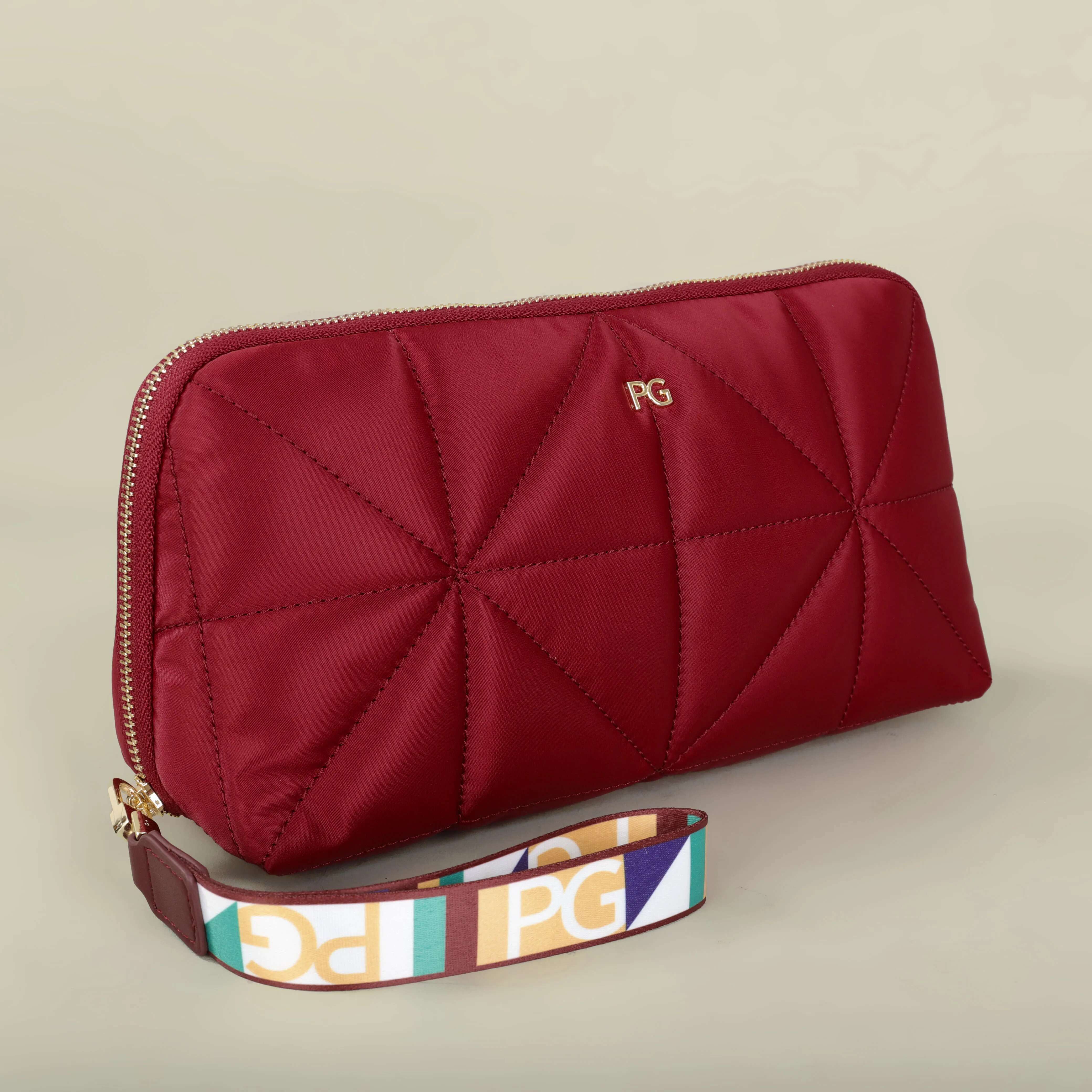PG Nylon Cloth Multi-Functional Waterproof Folding New Design Fashion Portable Easy To Carry Handbag Cosmetic Bag