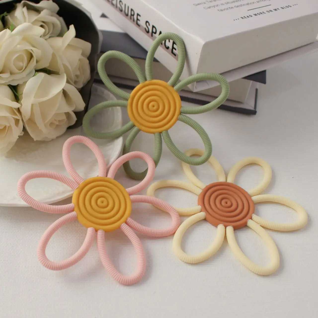 ins nordic baby flower soothing teether hollow baby holding teether teething stick chewing gum toy G251125