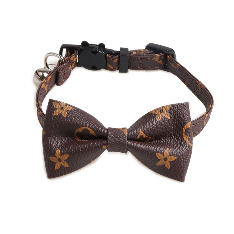 Breakaway Cat Dog Collar Designer with Bow Tie and Bell Classic Old Flower Pattern Designer Dog Collar Adjustable 7-11 inches for Kitten Cats Wholesal
