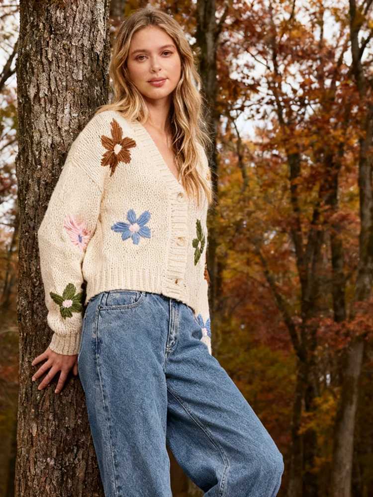 Hot Selling New All-Match Colorful Flower Loose Wool Cardigan Coat Long Sleeve Knitted Women Sweater Fall Winter Warm Beige TopsT251125