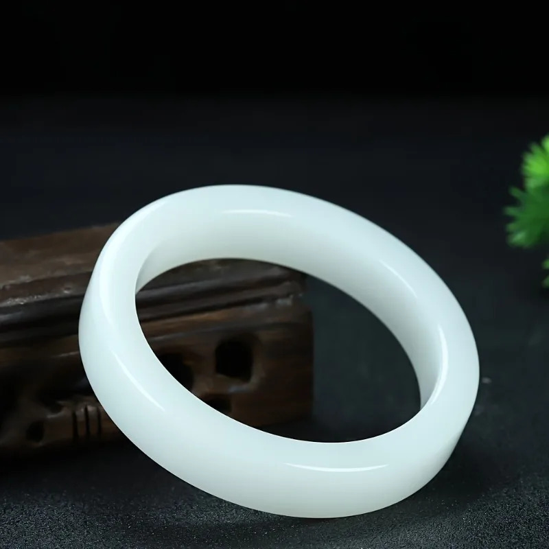 Elegant White Natural Stone Bracelet - Stylish Simple n Stylish Womens Bracelet Accessories 250424