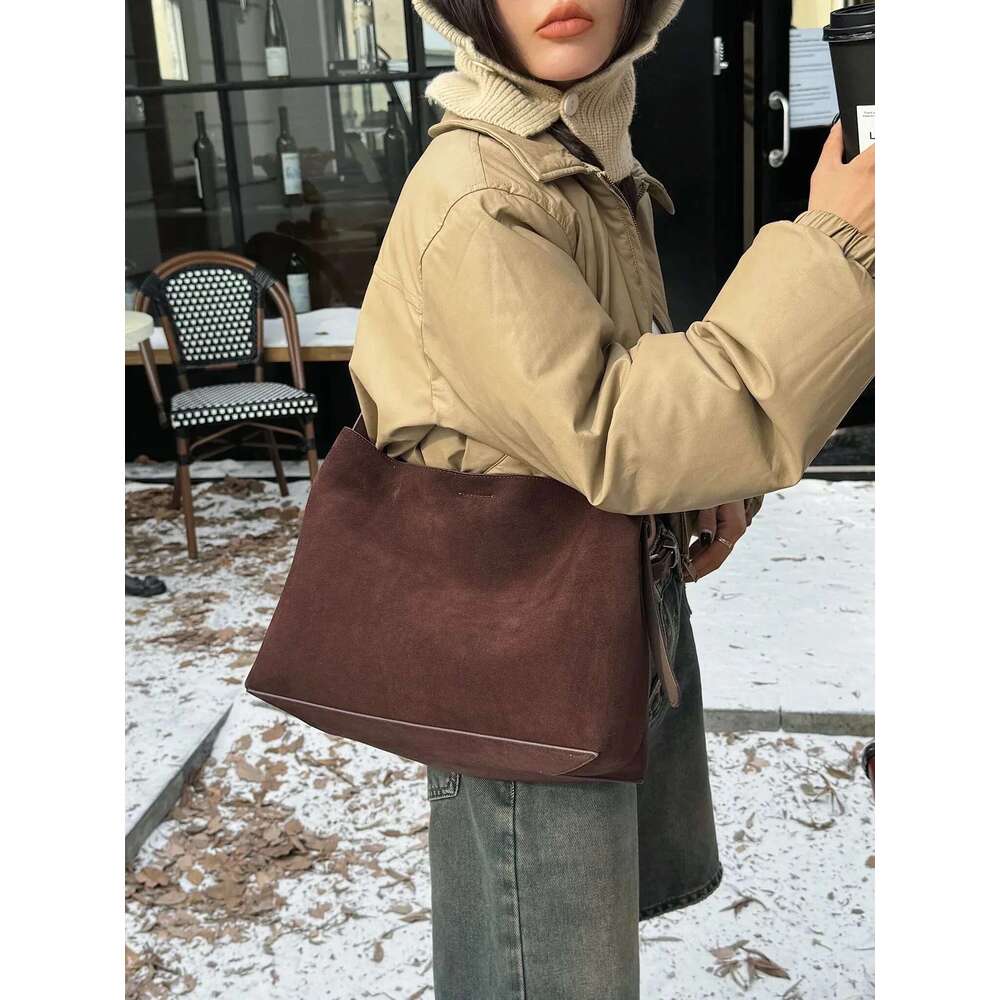 Designer Bag Simple Reddish Brown Large Capacity Bucket Tote Genuine Suede Cow Leather Women Shoulder Bag Matte Coffee Winter Trend Handbag