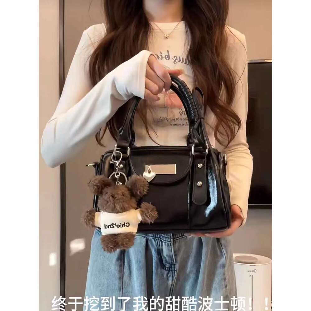 Designer Bag New Fashionable Stylish Small For Women In The Summer Of With A High End Versatile Boston Handbag And Crossbody