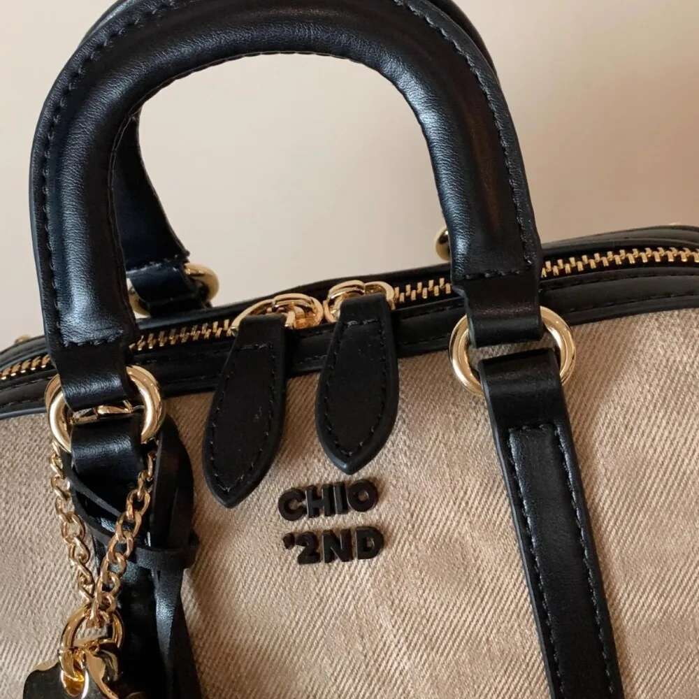 Designer Bag Nanfeng Chio2nd Internet Celebrity Semi Cooked Mocha Pillow Women's 2025 New Handheld Small Handbag Shoulder Crossbody Bag