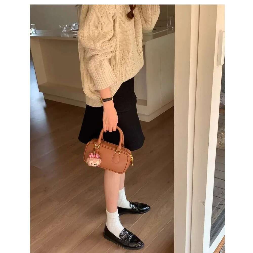 Designer Bag Versatile Bowling For Women, Retro And Simple, Single Shoulder, Crossbody, Hand-Held Small Square Bag
