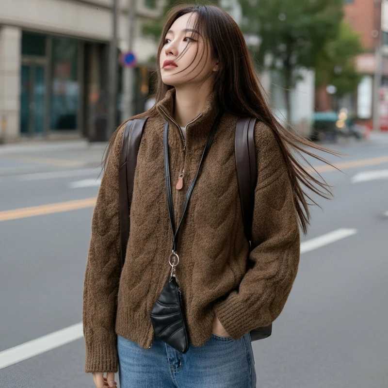 Solid Color Double … - image