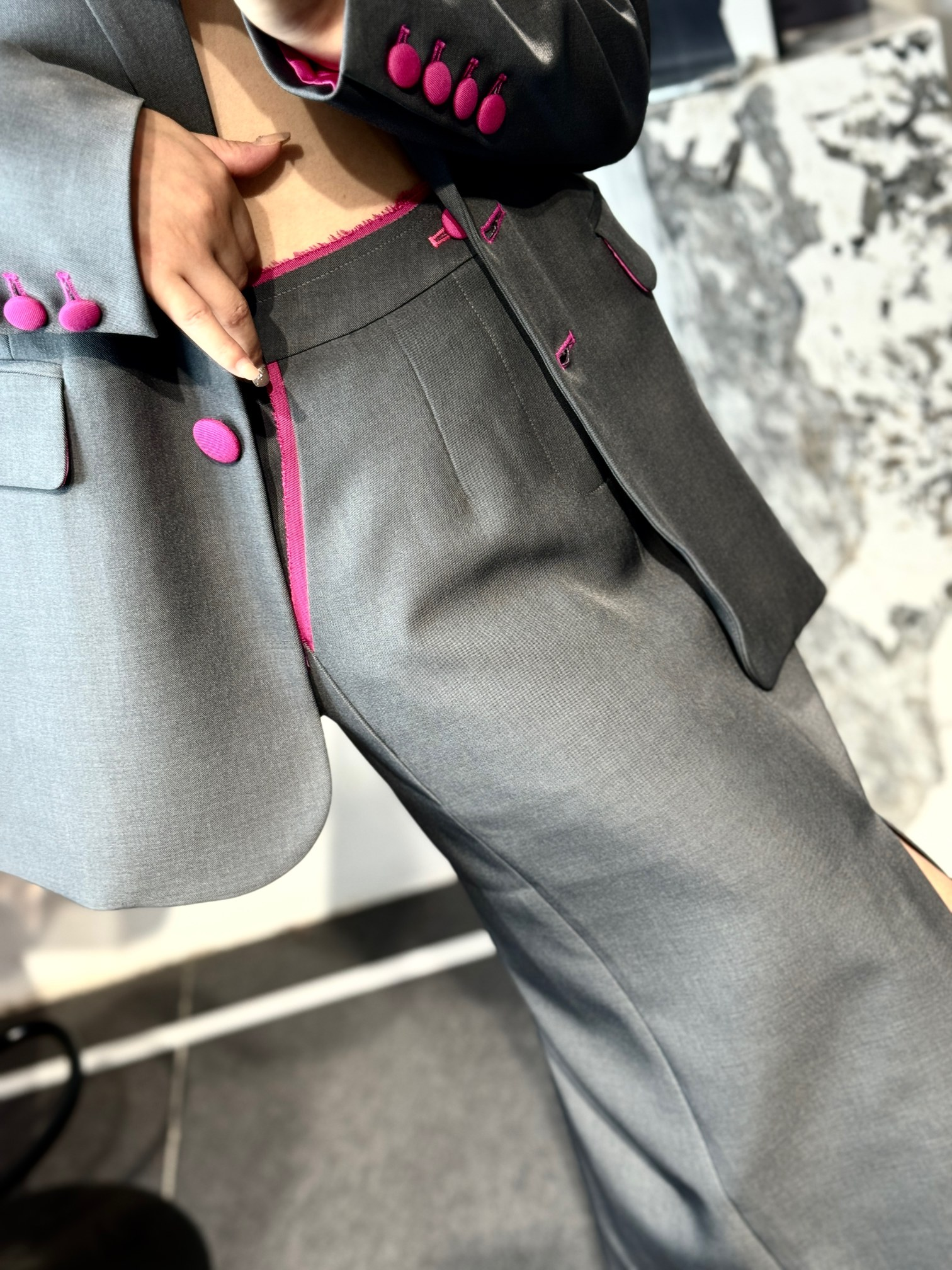 Vogue Paris 2025 Fashion Week Show jacket Customized Fashion Tailored clothing mens and womens Fashion ParisM64