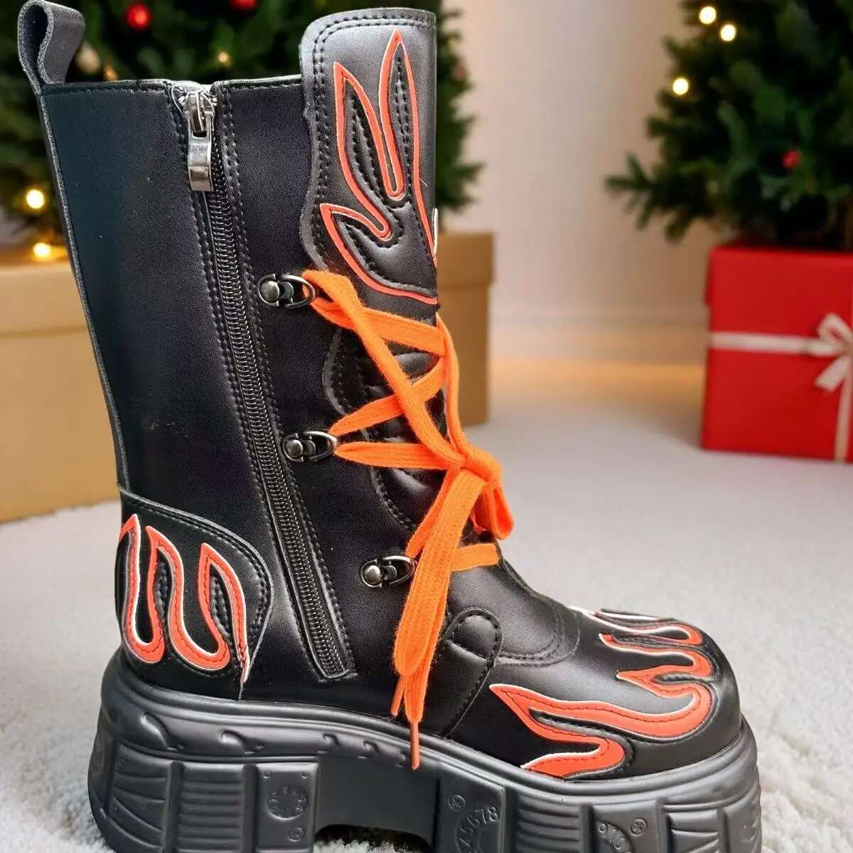 Spanish Punk Rocker Above Ankle Motorcycle Metallic Flames Mid-Calf Thick Platform Boots For Men And Women