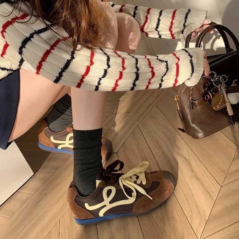 Flat bottomed German training shoes 2025 leather versatile new ugly cute Forrest Gump shoes retro inner high shoesC250425